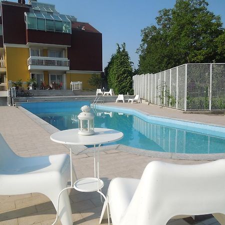 Apartamento de 50 m2 com 1 quarto Zagreb Exterior foto