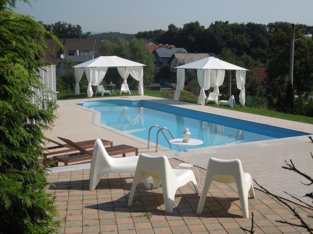 Apartamento de 50 m2 com 1 quarto Zagreb Exterior foto