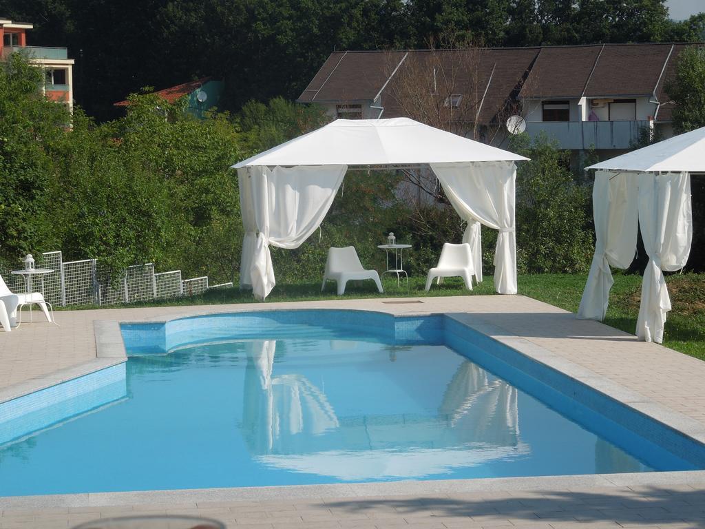 Apartamento de 50 m2 com 1 quarto Zagreb Exterior foto