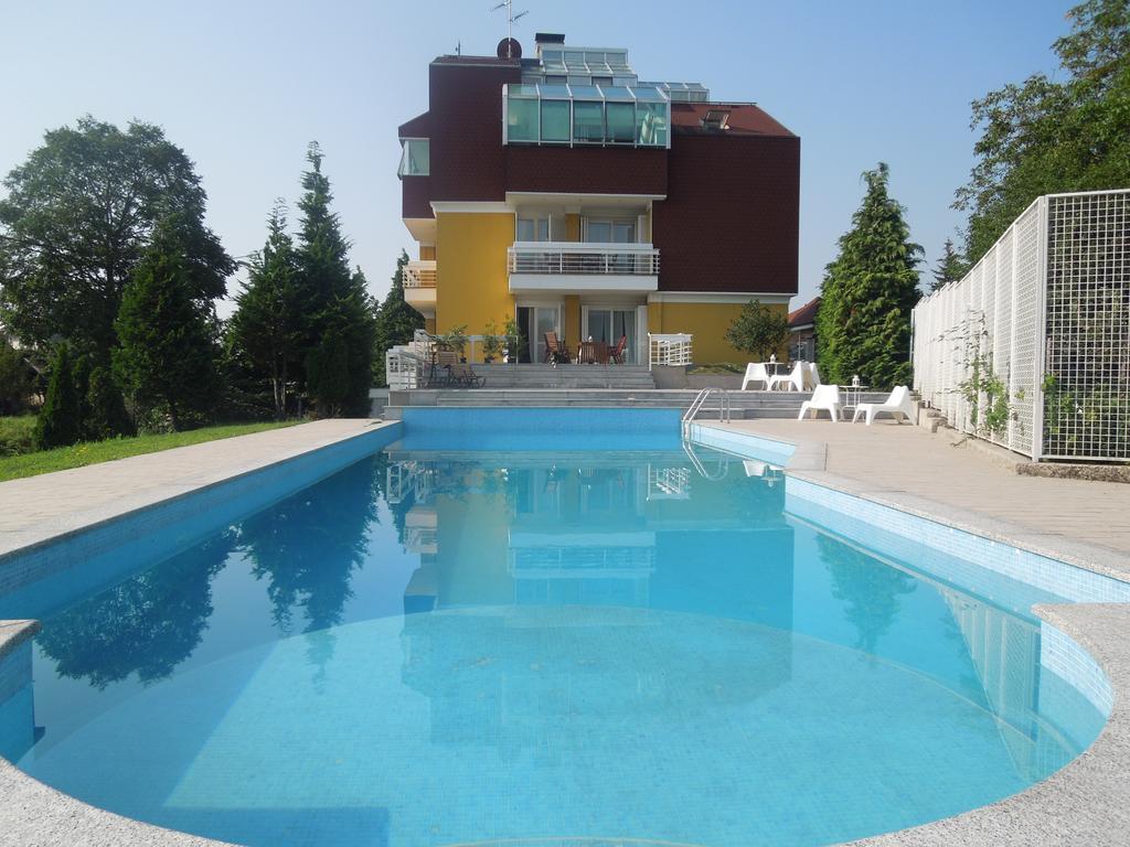 Apartamento de 50 m2 com 1 quarto Zagreb Exterior foto