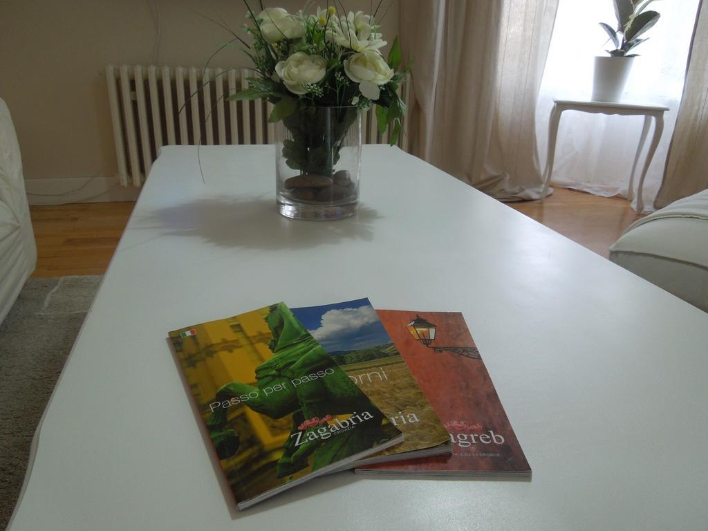 Apartamento de 50 m2 com 1 quarto Zagreb Quarto foto