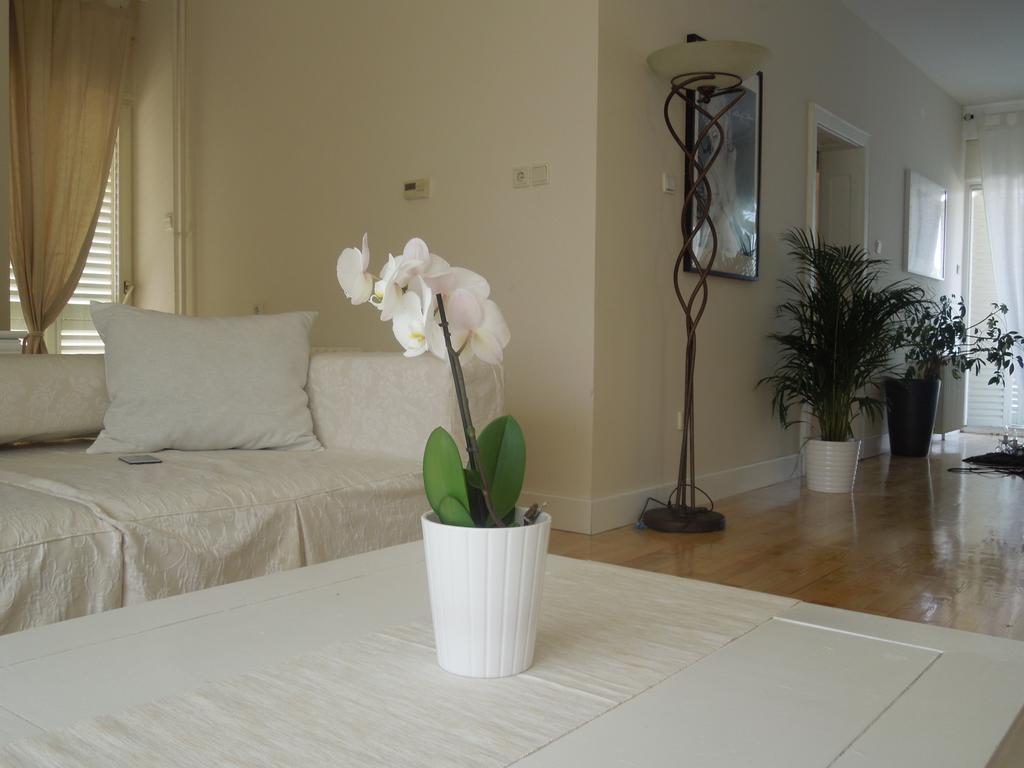 Apartamento de 50 m2 com 1 quarto Zagreb Quarto foto